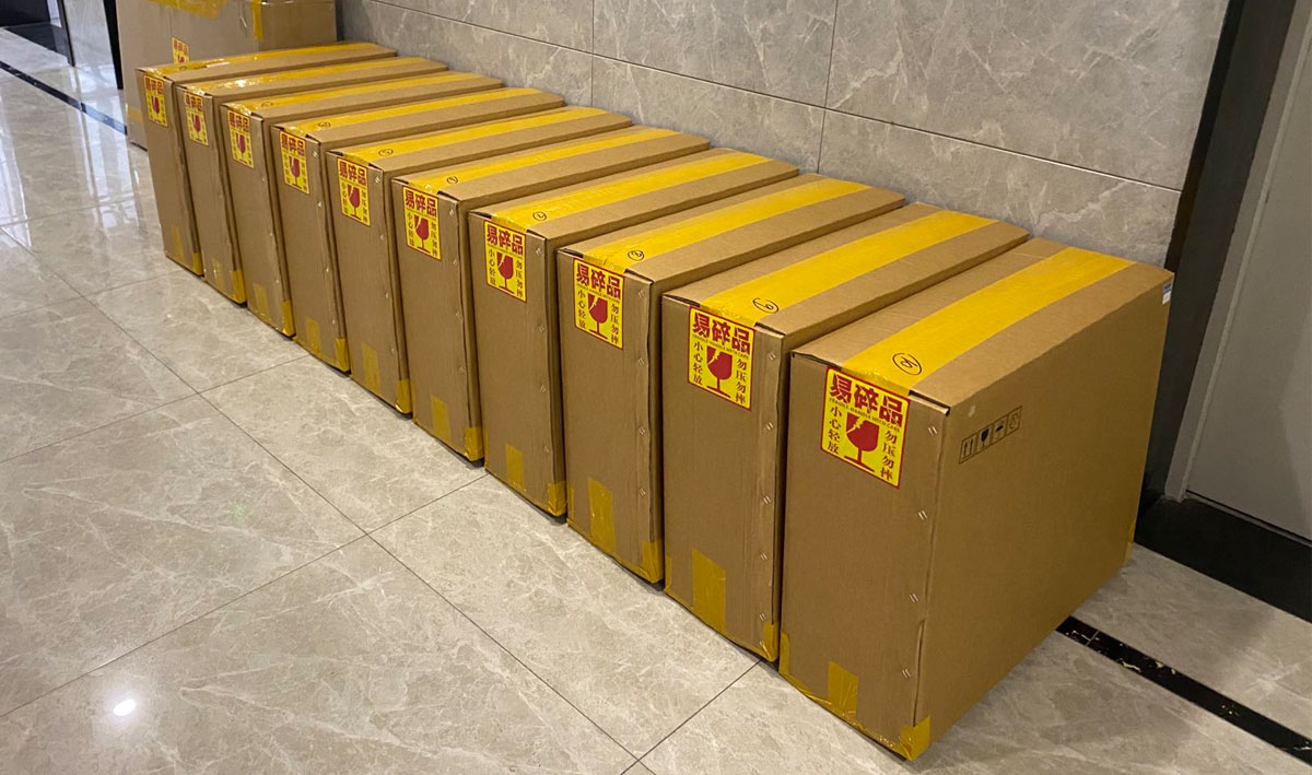 益柯達24寸醫(yī)用監(jiān)視器打包發(fā)貨 益柯達24寸醫(yī)用監(jiān)視器打包發(fā)貨